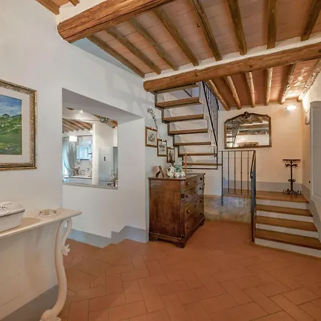 Casa Virginia فيلة غايولي إن كيانتي